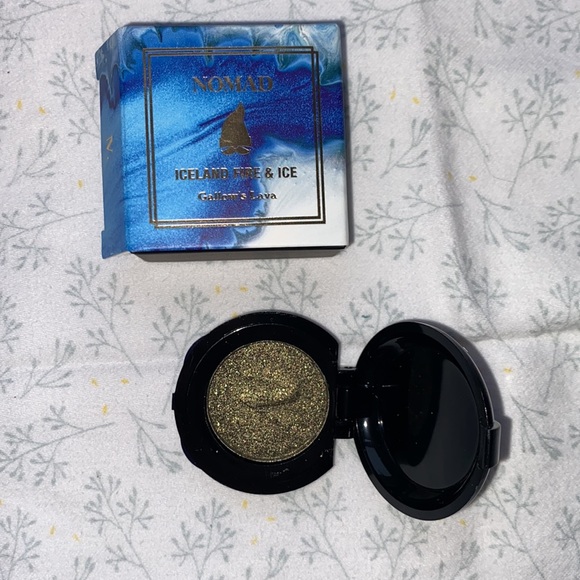 Mini makeup bag 💄 - Picture 2 of 4